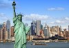 L'isola di Manhattan a New York vista dalla Statua della Libertà