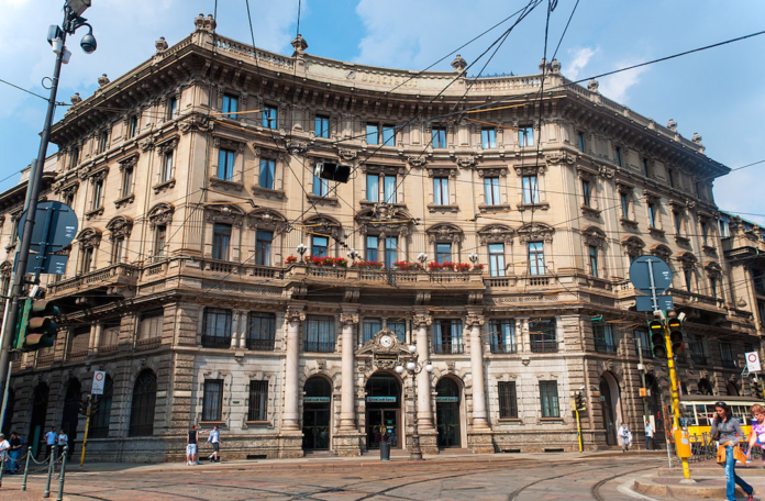 Palazzo Borggi in centro a Milano, recentemente venduto alla società cinese Fosun diventerà The Medelan