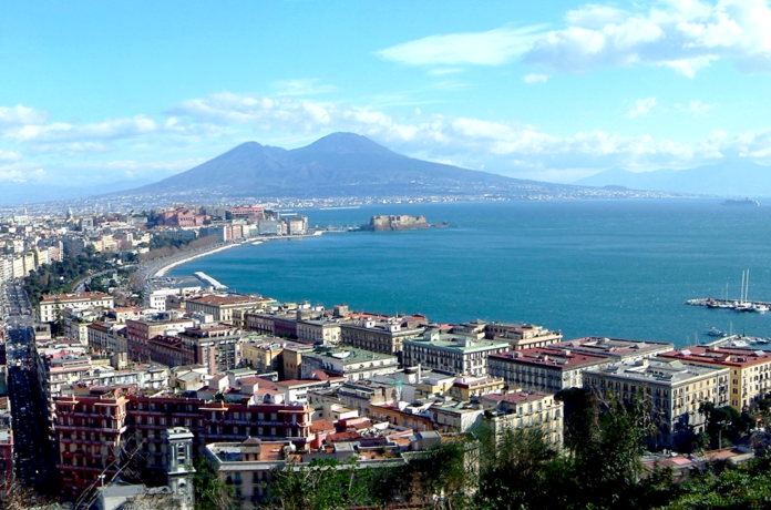 Il golfo di Napoli visto da via P