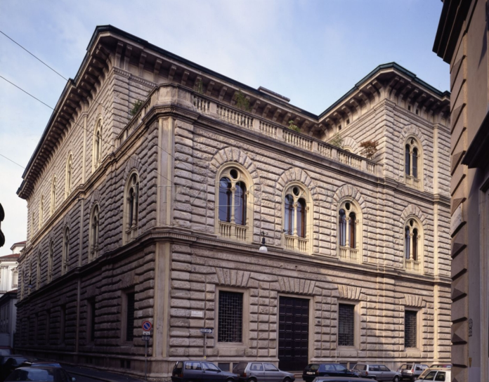 Ca' de Sass, la storica sede di Banca Intesa Sanpaolo a Milano