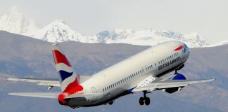 Aereo British Airways al decollo