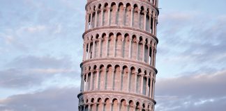 turismo italiano torre di Pisa